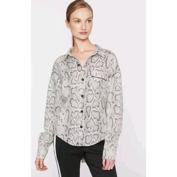 Pam & Gela Snake Print Oversized Shirt Size Small Gray - Picture 1 of 8